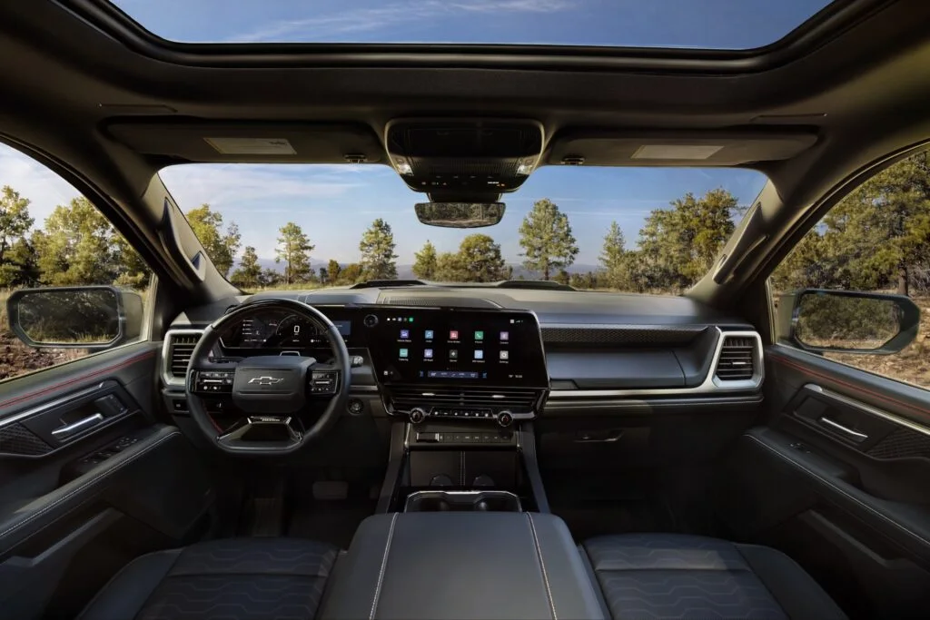 General Motors, Android Auto, Apple CarPlay, bilgi-eğlence sistemi, otomotiv teknolojileri