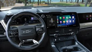 General Motors Geri Adım Attı: Android Auto ve Apple CarPlay Geri Dönüyor