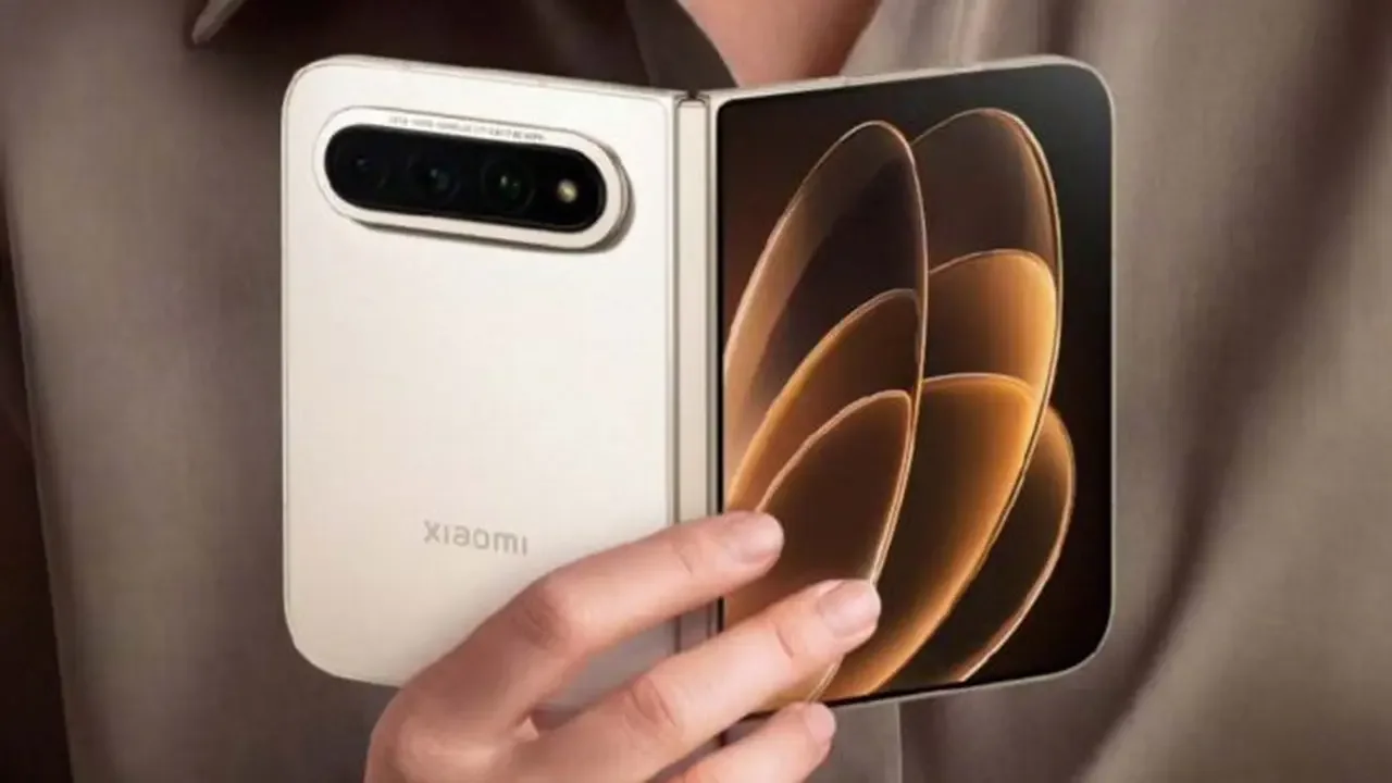 Xiaomi 18 Fold Tanıtıldı: 3 Nm Gücü ve Pasaport Tasarımıyla Geliyor